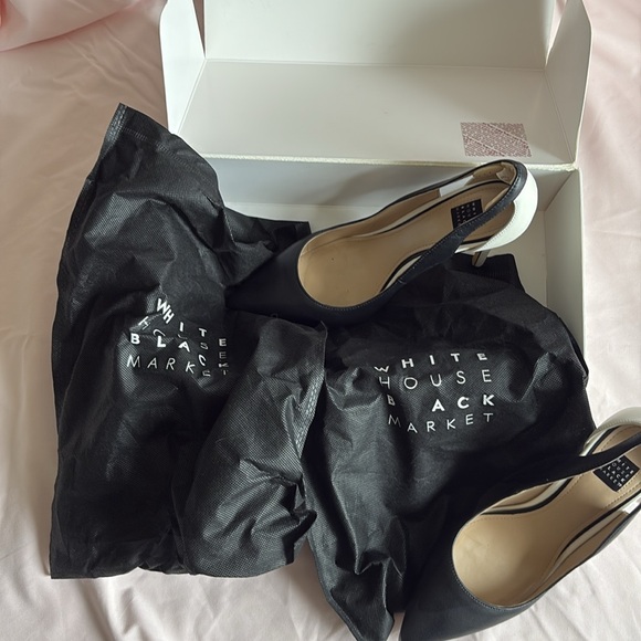 White House Black Market Two-Tone Heels - Picture 11 of 12